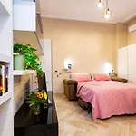 Andrea's House Via Ruggeri 17 Appartement *